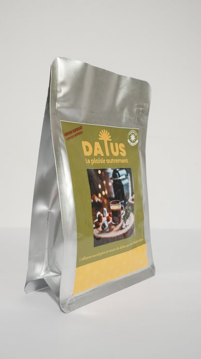 Côté droit du pack de capsules DATUS Eucalyptus. Capsules biodégradables (Home Compost), soulage la gorge et les symptômes d'allergies et de pollen.